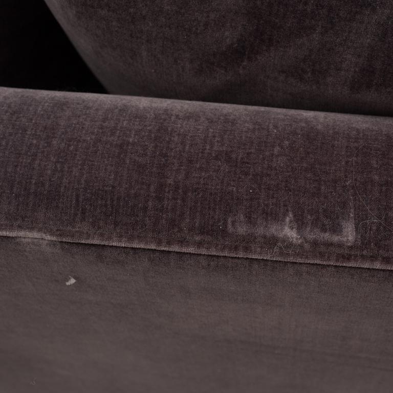 Josef Frank, a sofa, 'Liljevalchssoffan', Svenskt Tenn, 2019.