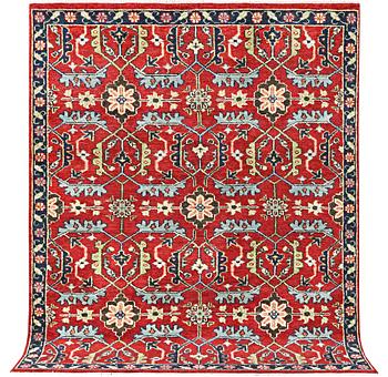 Matta, orientalisk med Mamukdesign, ca. 301X´x 239 cm.